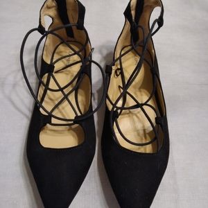 Women flats